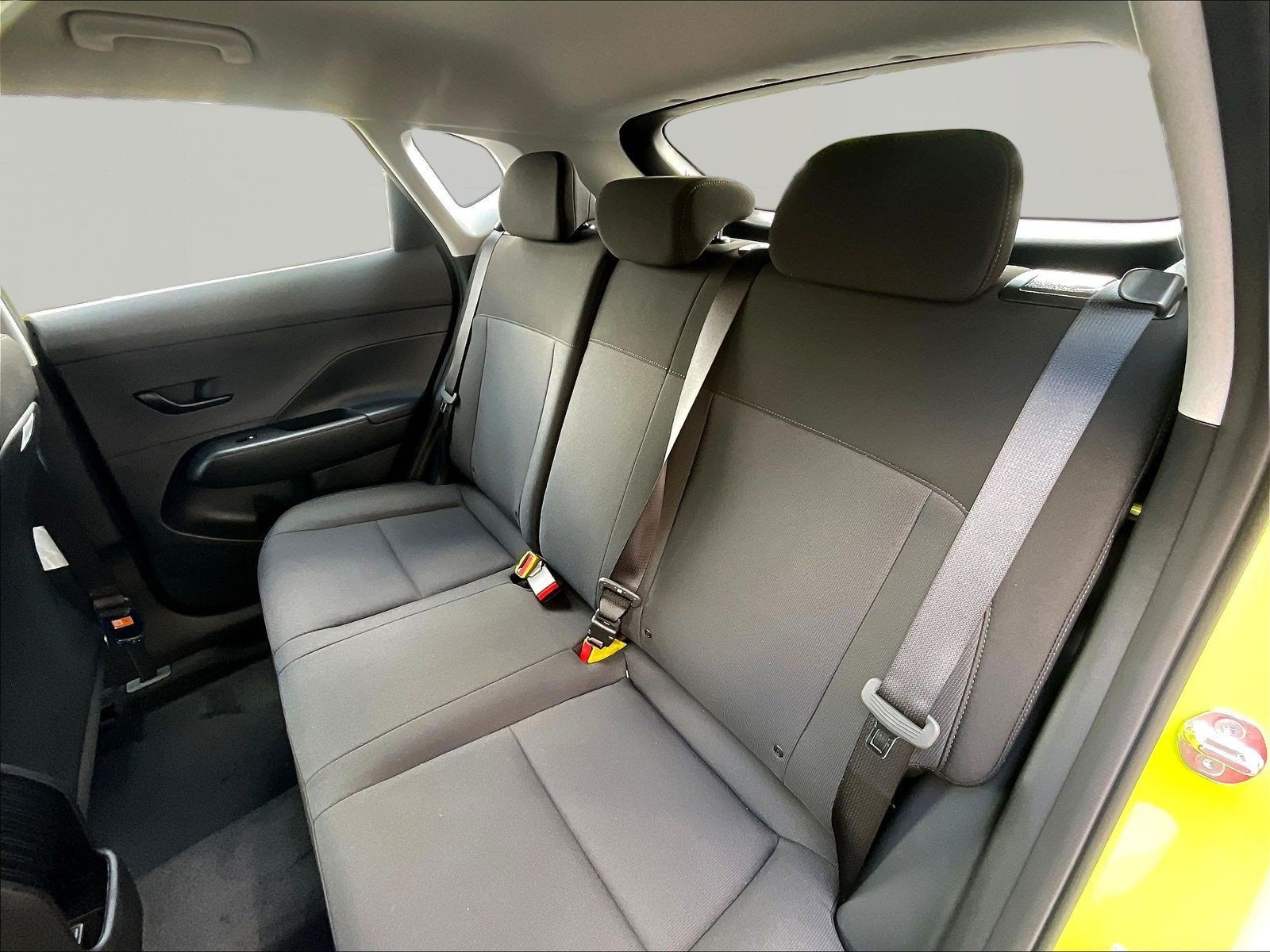 New 2027 Hyundai Kona SE AWD/4WD image 17