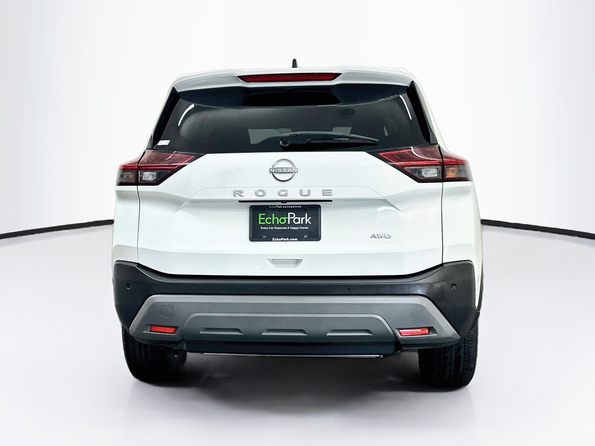 Used 2023 Nissan Rogue S AWD/4WD image 7