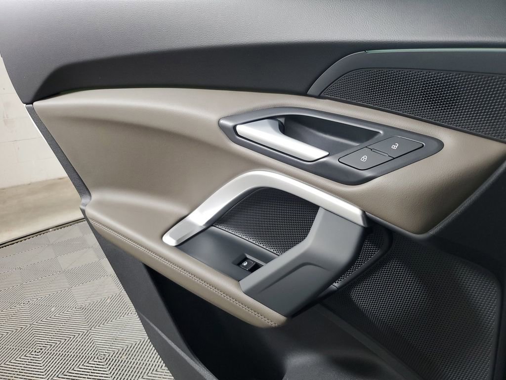New 2026 Audi Q5 Premium AWD/4WD image 18