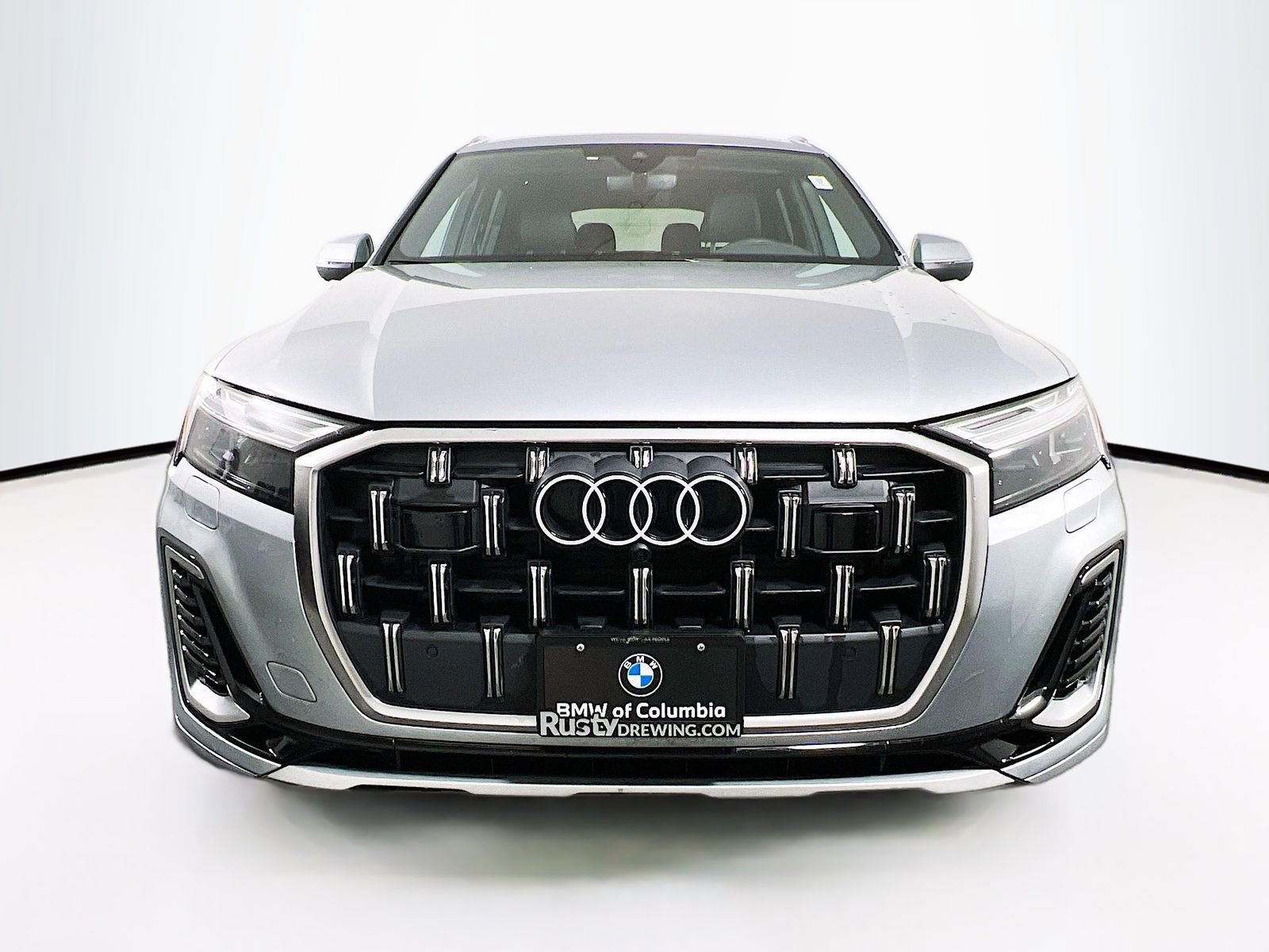 Used 2025 Audi Q7 3.0T Premium Plus image 2