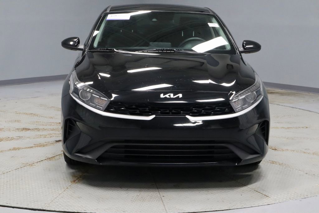 Used 2023 Kia Forte LXS FWD image 5