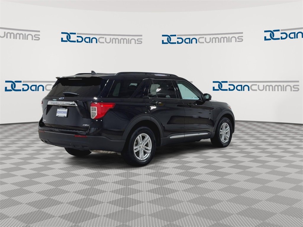 Used 2023 Ford Explorer XLT image 9