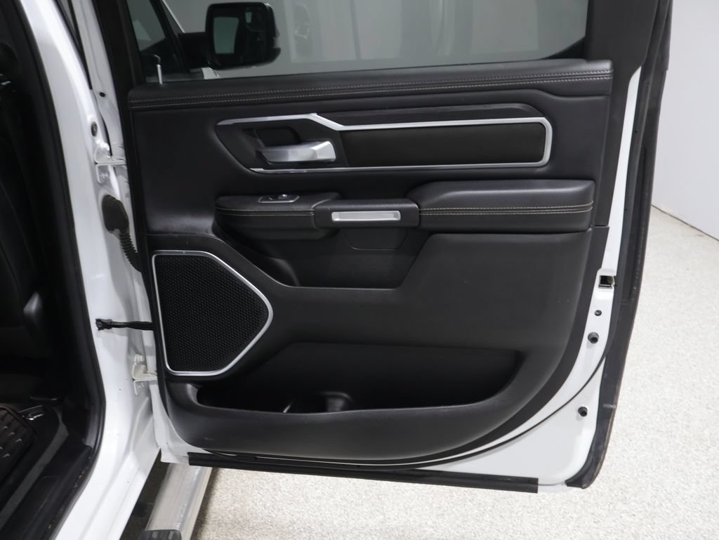 Used 2023 RAM 1500 Laramie AWD/4WD image 23