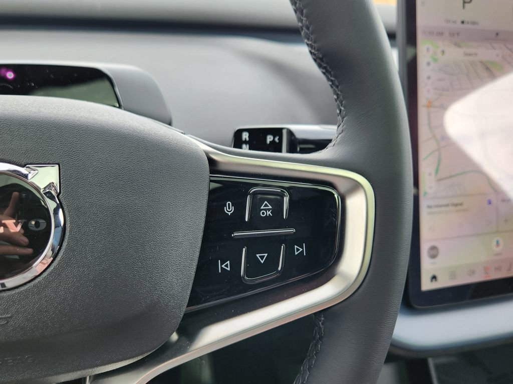 New 2026 Volvo EX30 Plus w/ Climate Package image 18