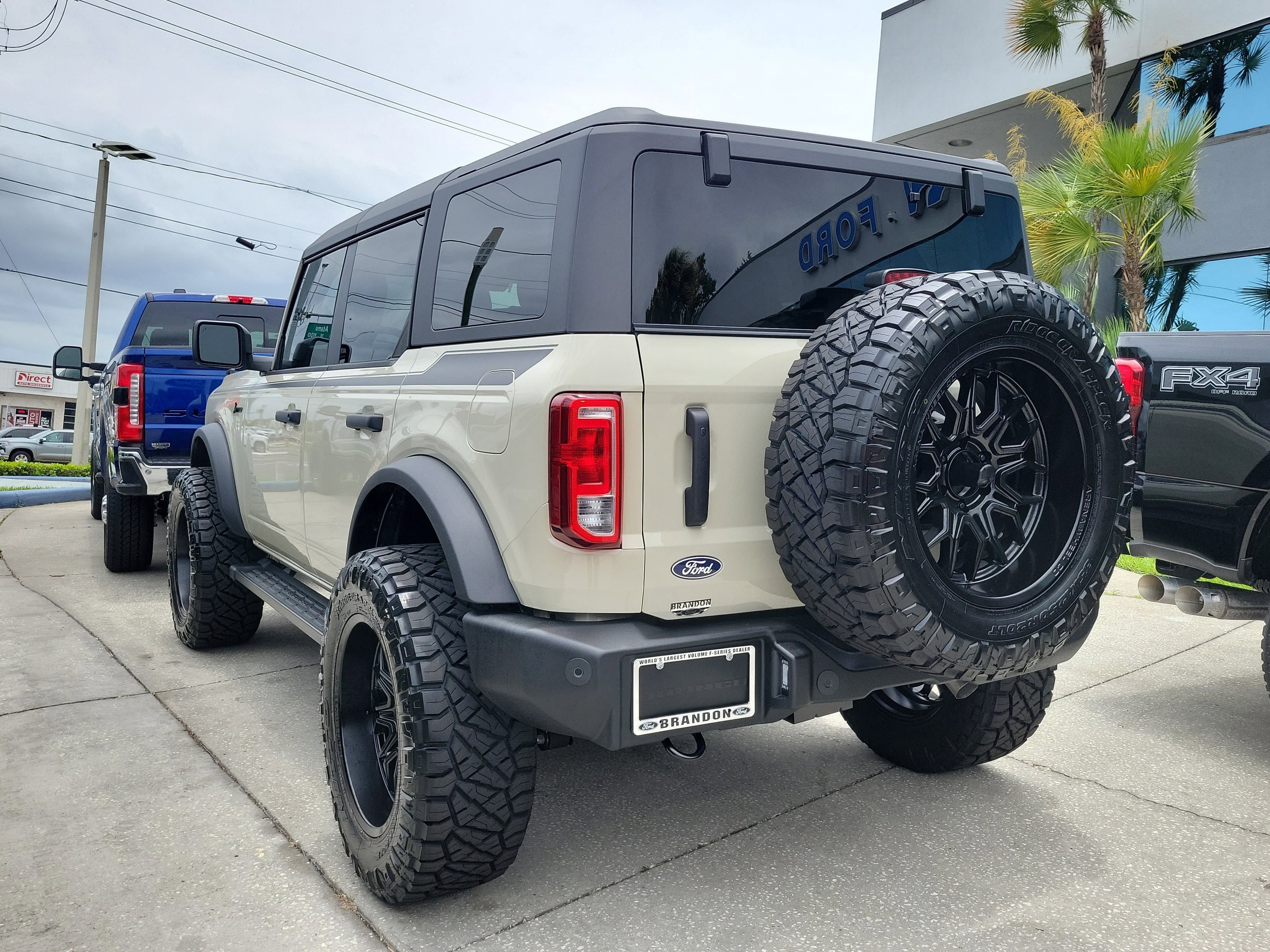 New 2026 Ford Bronco Big Bend AWD/4WD image 6