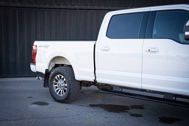 Used 2022 Ford F250 Lariat w/ Lariat Ultimate Package image 6