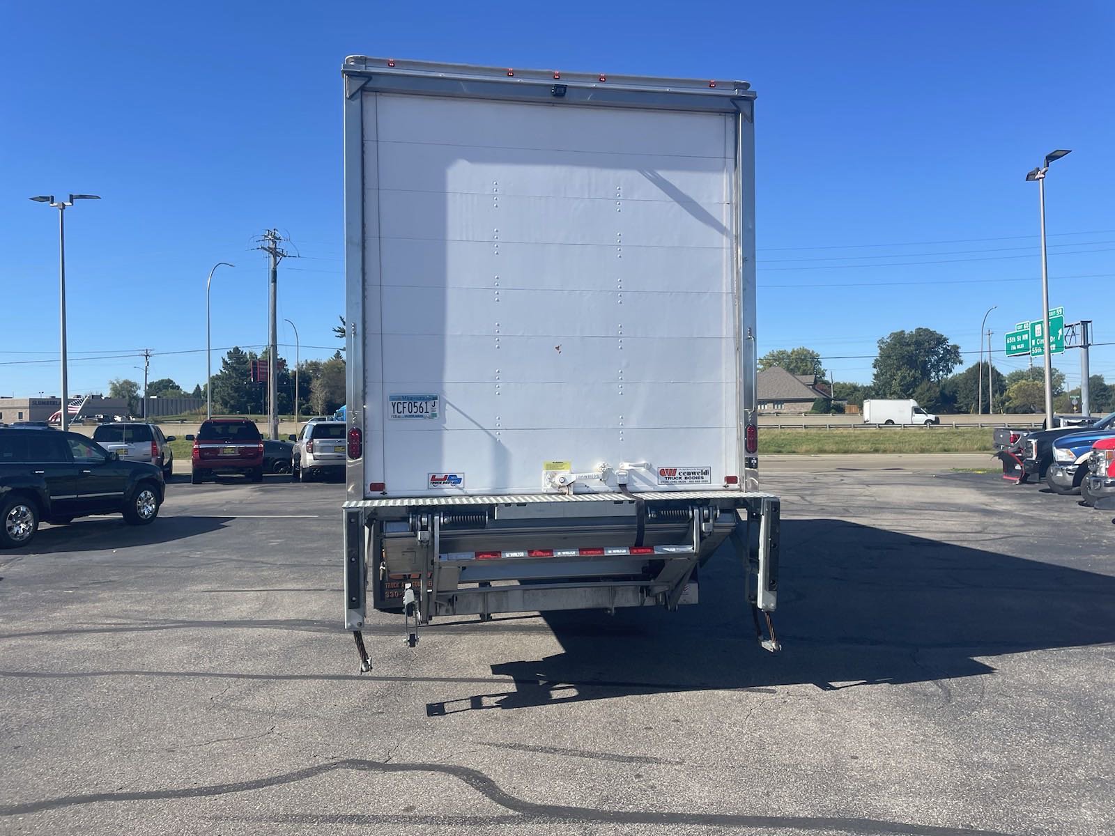 Used 2023 Ford F750 2WD Regular Cab Super Duty image 7