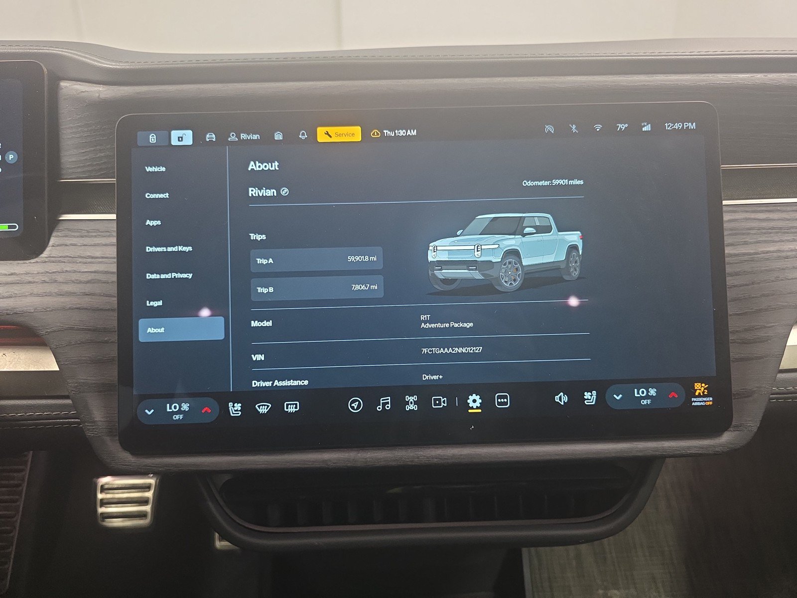 Used 2022 Rivian R1T Adventure AWD/4WD image 27