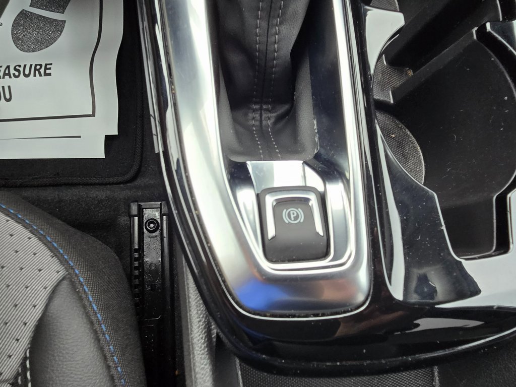 Used 2024 Chevrolet Trax LT image 34