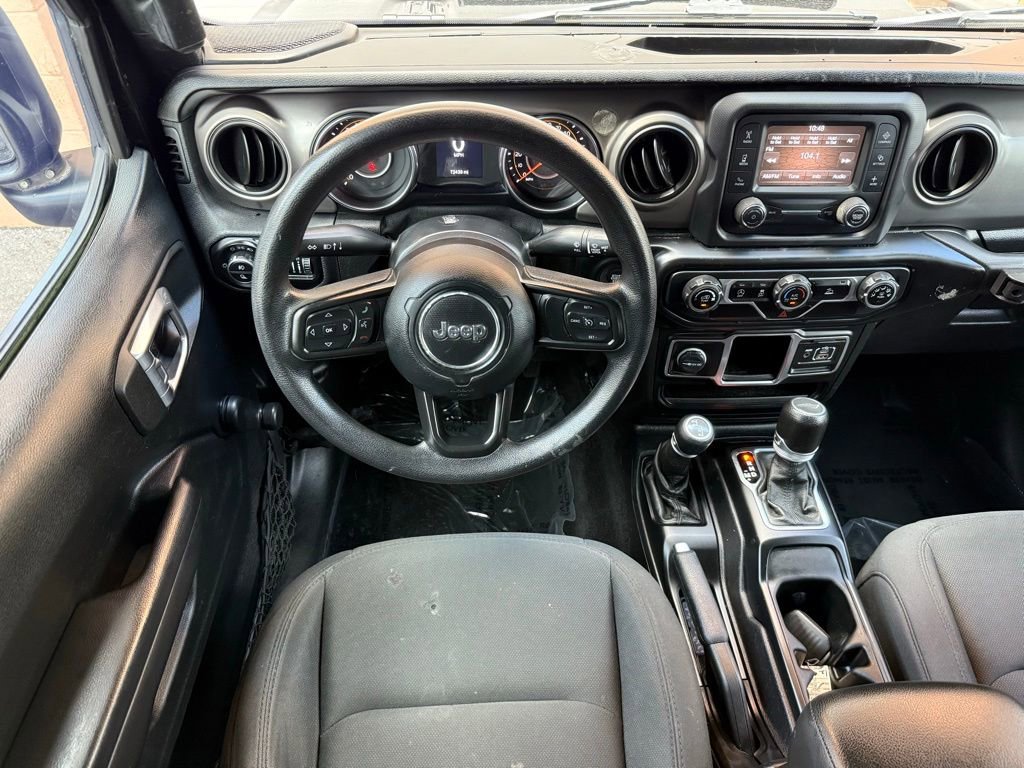 Used 2020 Jeep Gladiator Sport image 24