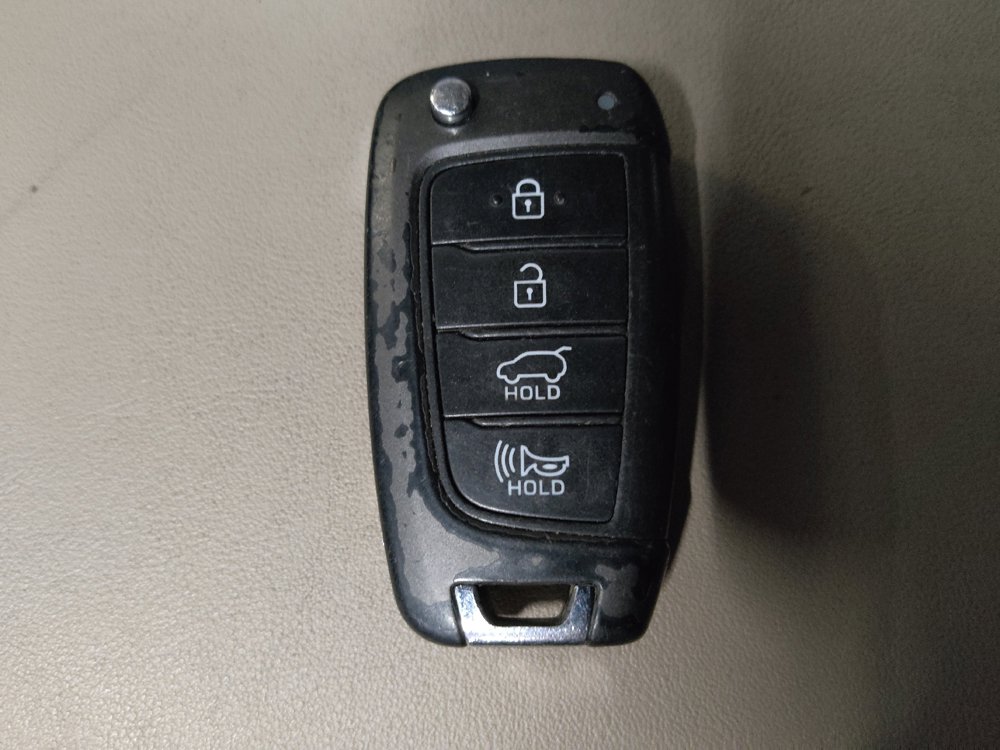 Used 2019 Hyundai Santa Fe SE FWD image 32