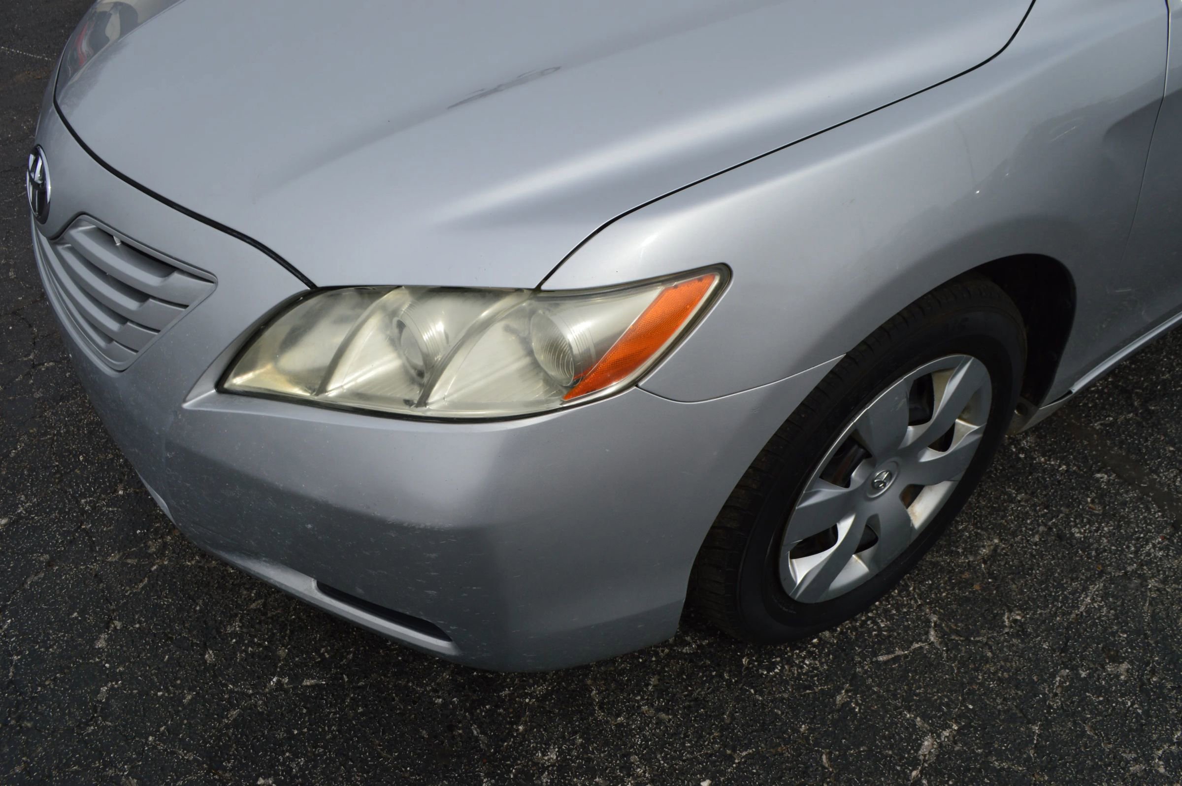 Used 2008 Toyota Camry LE image 3