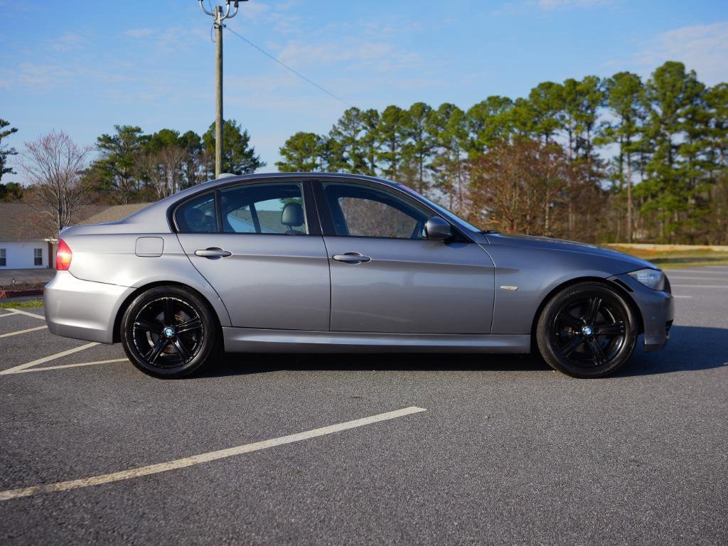 Used 2010 BMW 328i Sedan image 4