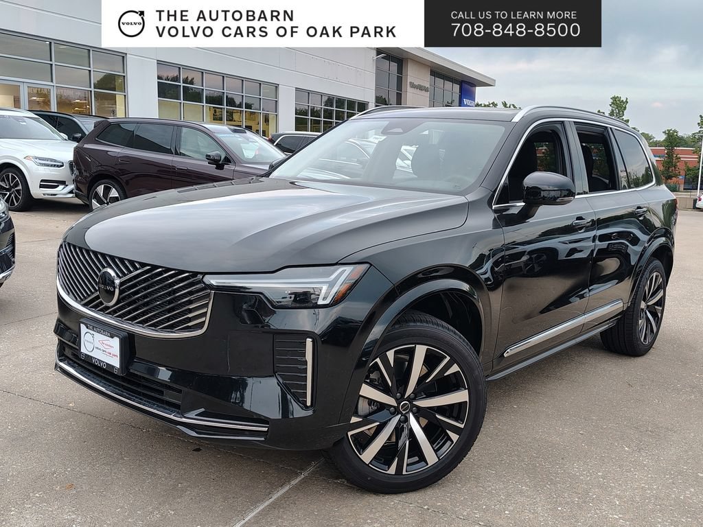 New 2026 Volvo XC90 B5 Core w/ Protection Package