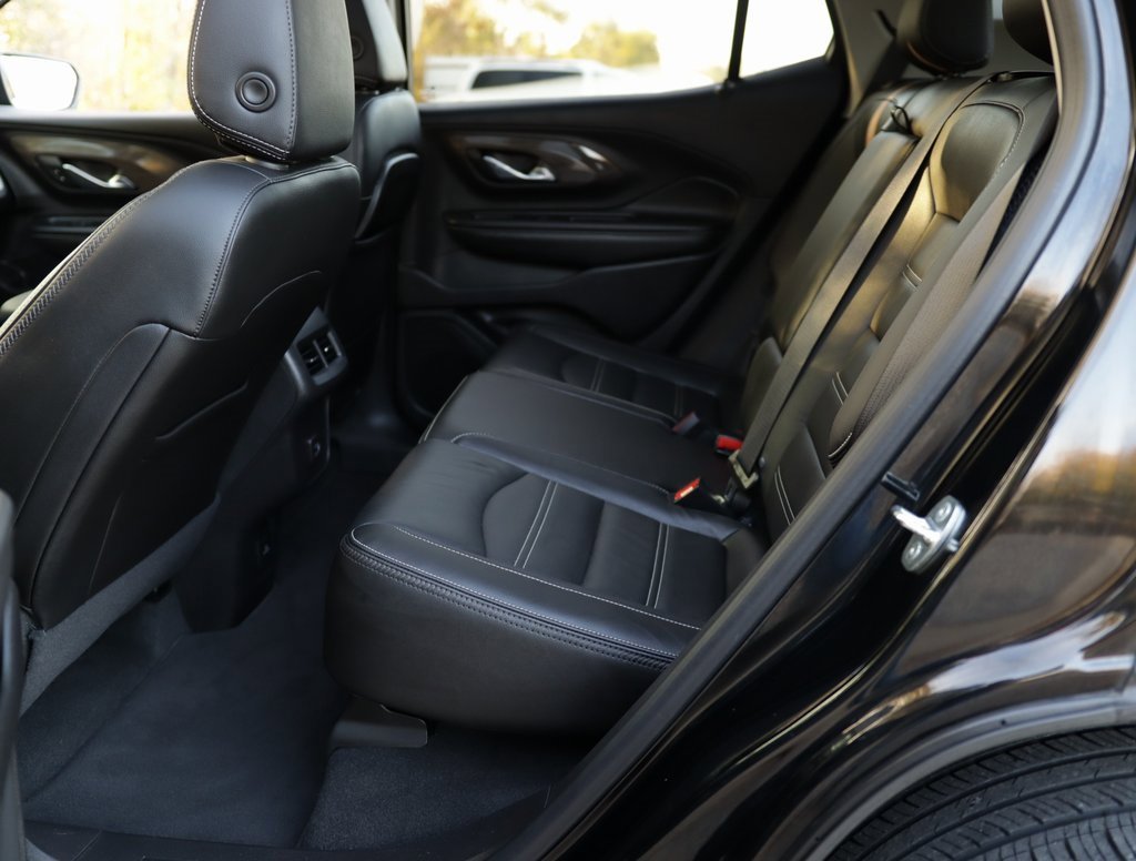 Used 2023 GMC Terrain Denali image 29
