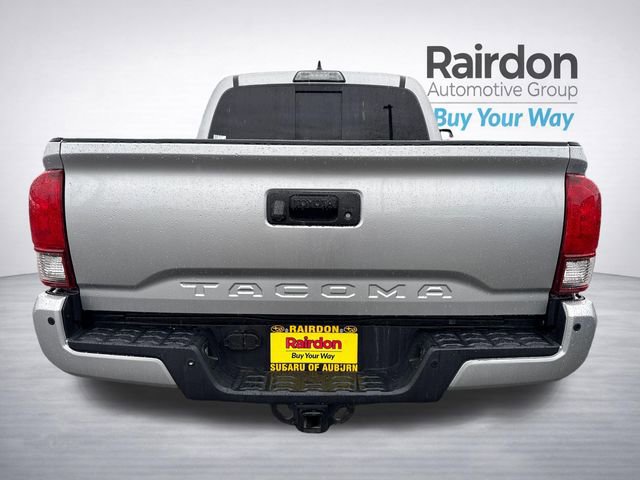 Used 2018 Toyota Tacoma TRD Off-Road image 7