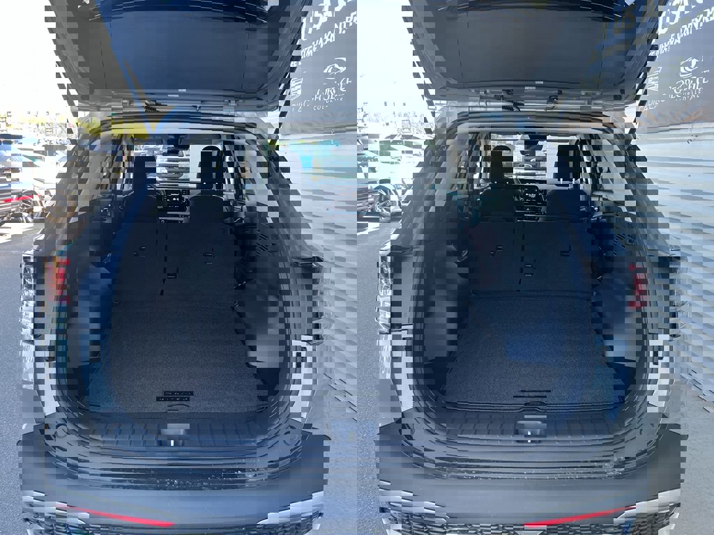 New 2025 Kia Sportage LX image 14