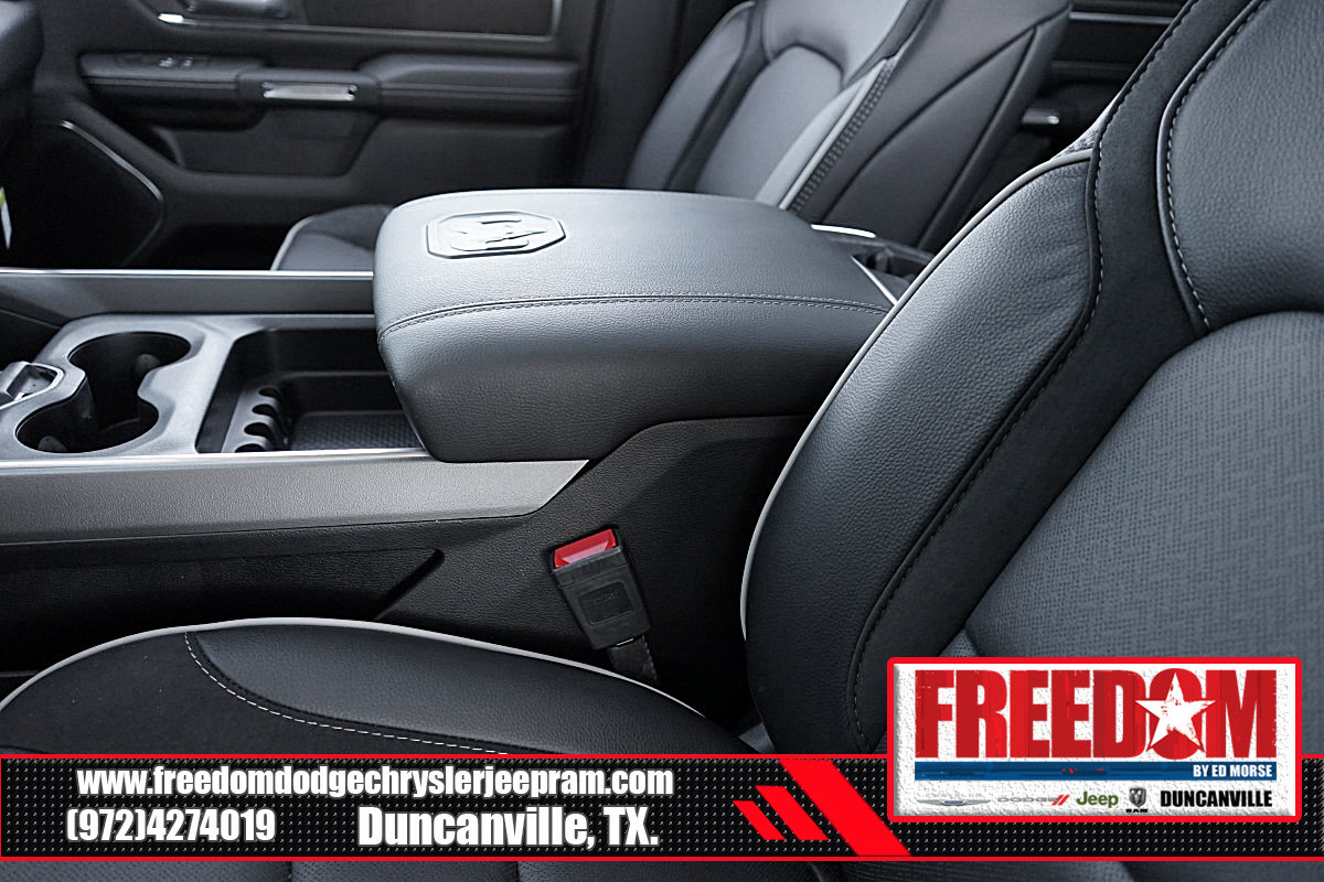 New 2025 RAM 1500 Laramie w/ Laramie Southwest Edition AWD/4WD image 34