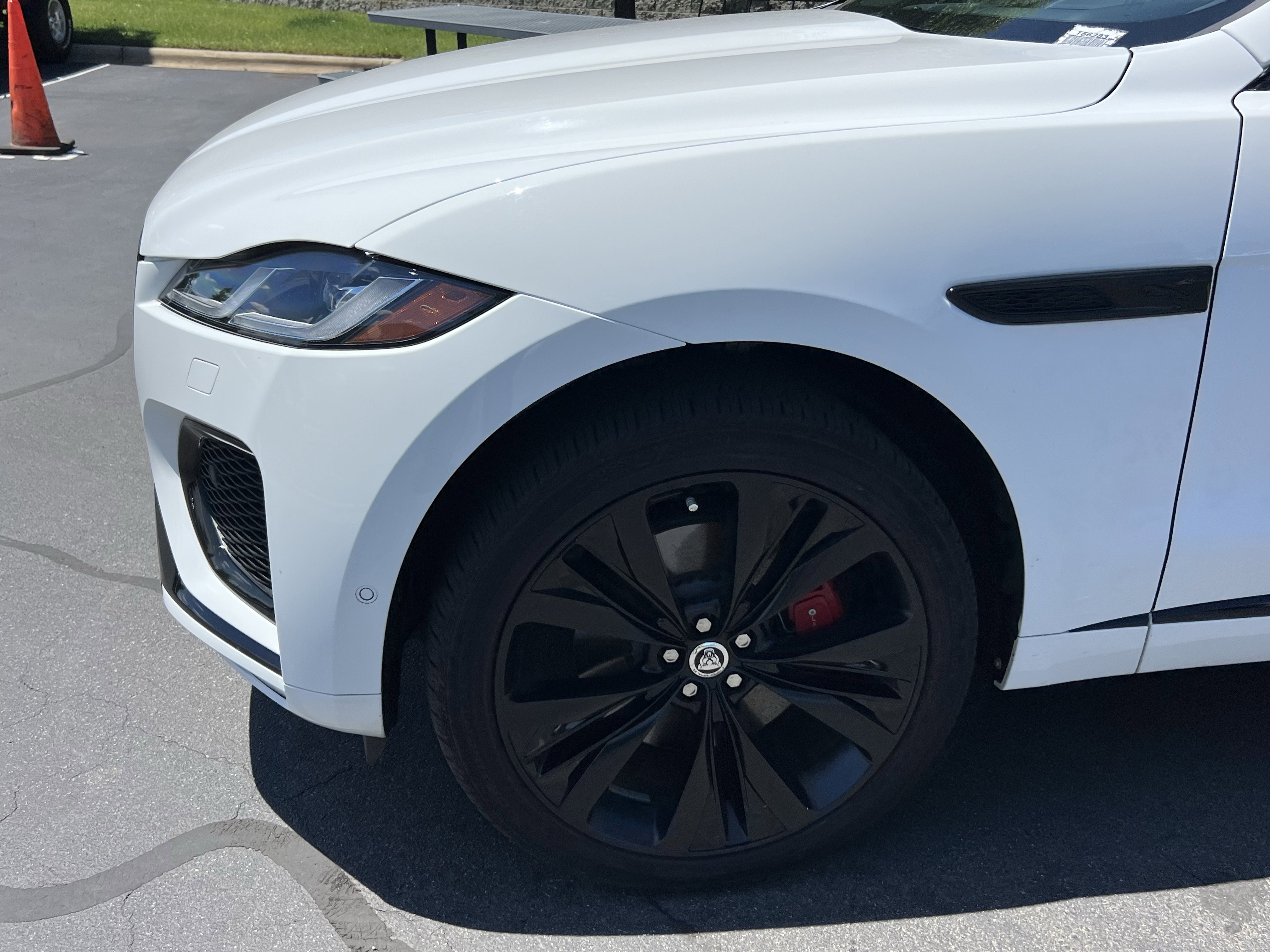 Used 2026 Jaguar F-PACE R-Dynamic S AWD/4WD image 13