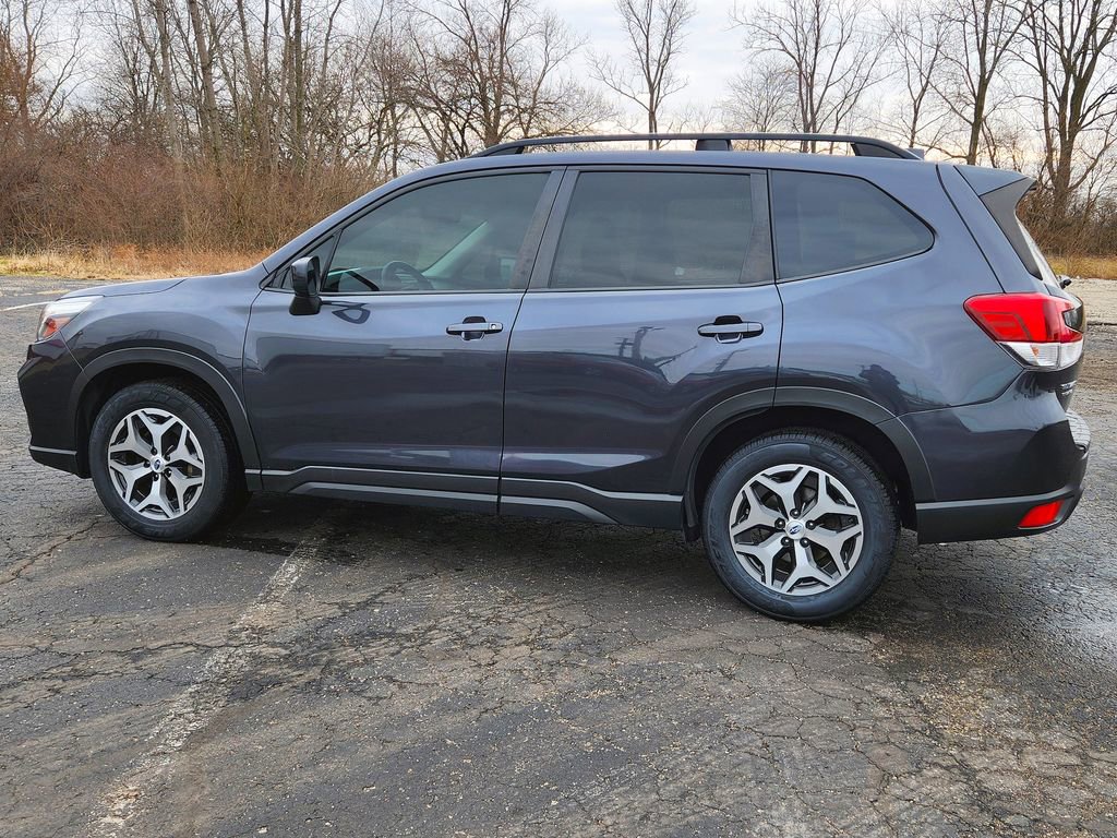 Used 2019 Subaru Forester Premium AWD/4WD image 8