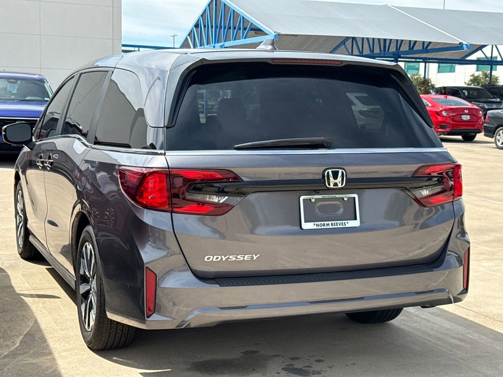 Certified 2026 Honda Odyssey EX-L image 9