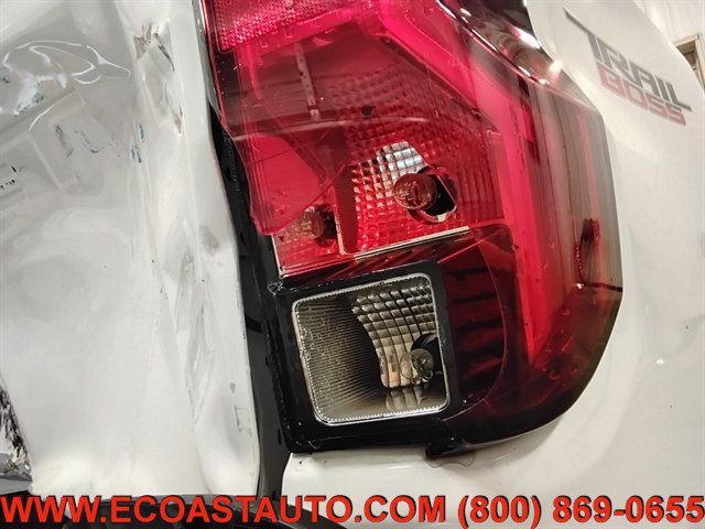 Used 2024 Chevrolet Colorado Trail Boss w/ Advanced Trailering Package AWD/4WD image 19
