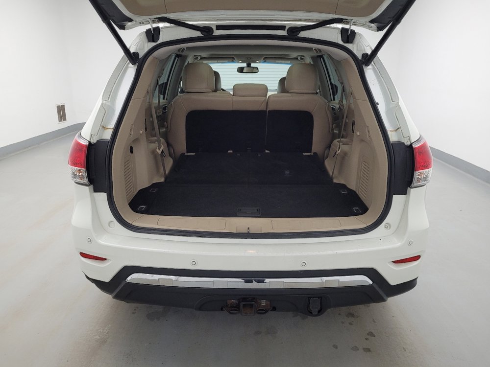 Used 2016 Nissan Pathfinder Platinum image 29