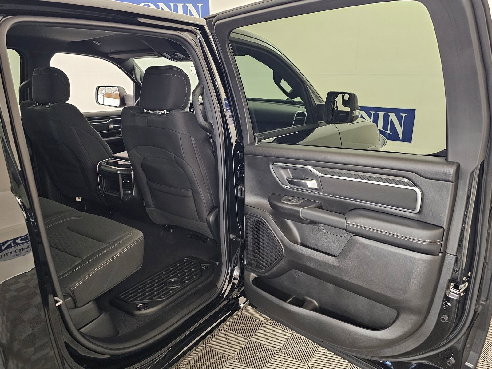 New 2026 RAM 1500 Big Horn image 33