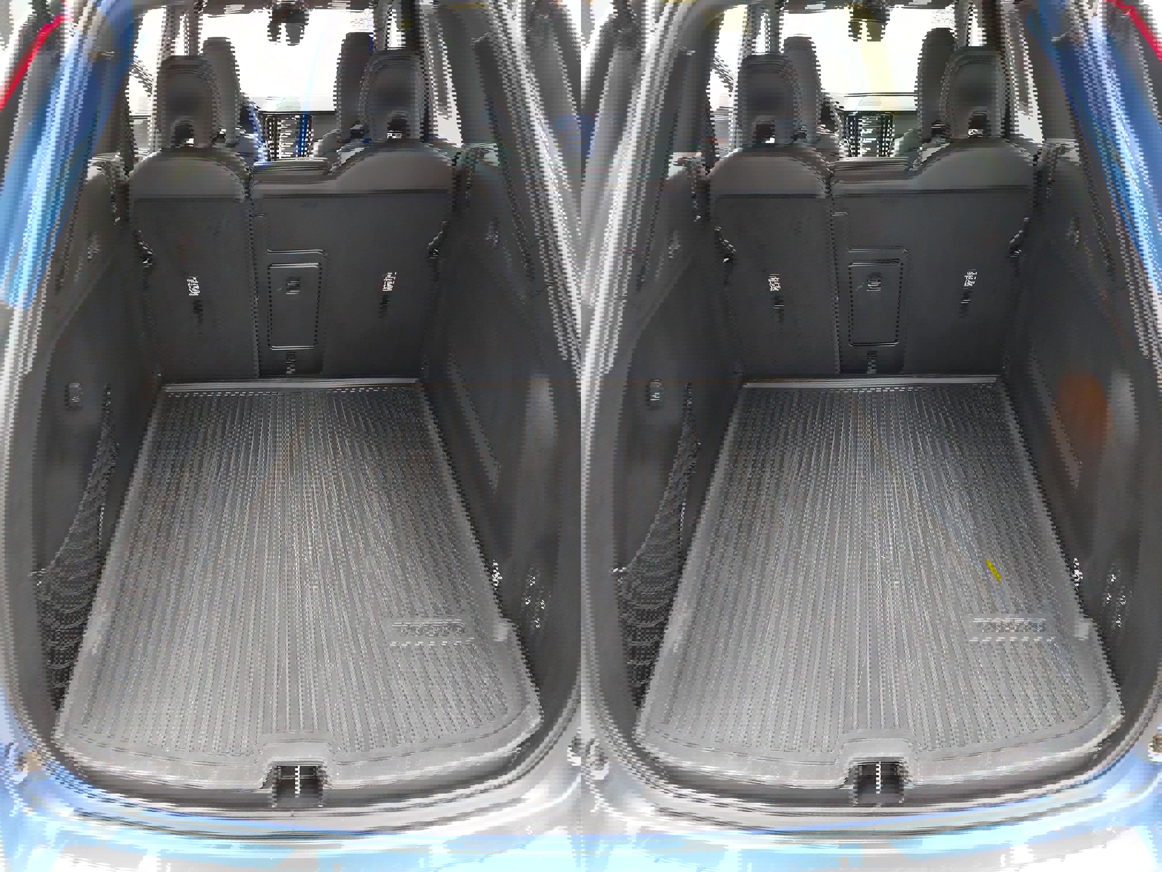 Used 2019 Volvo XC60 T6 R-Design w/ Protection Package Premier image 14