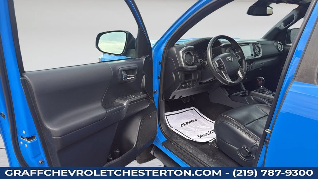 Used 2019 Toyota Tacoma TRD Pro AWD/4WD image 24