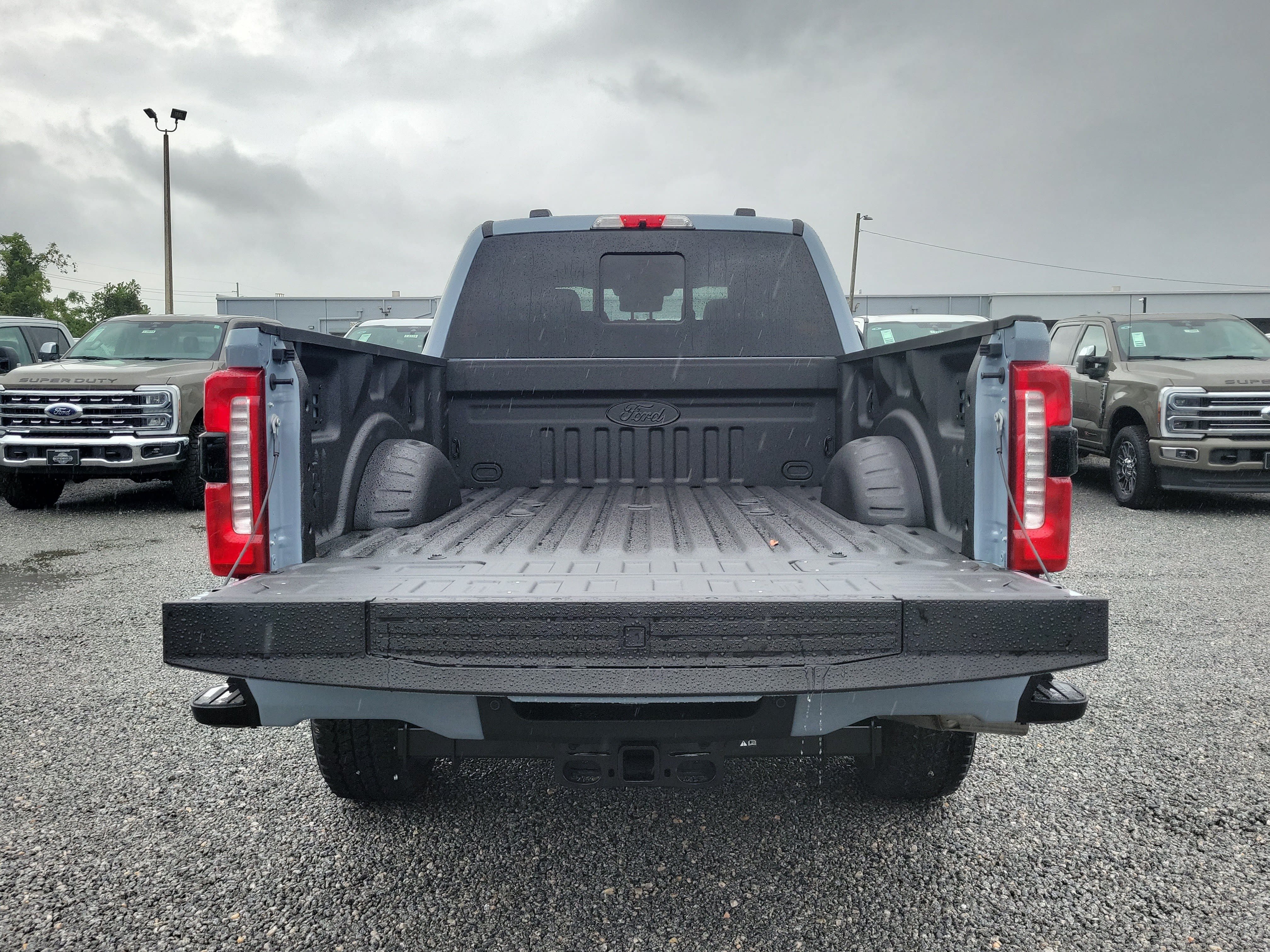 New 2027 Ford F350 Lariat w/ Black Appearance Package AWD/4WD image 8