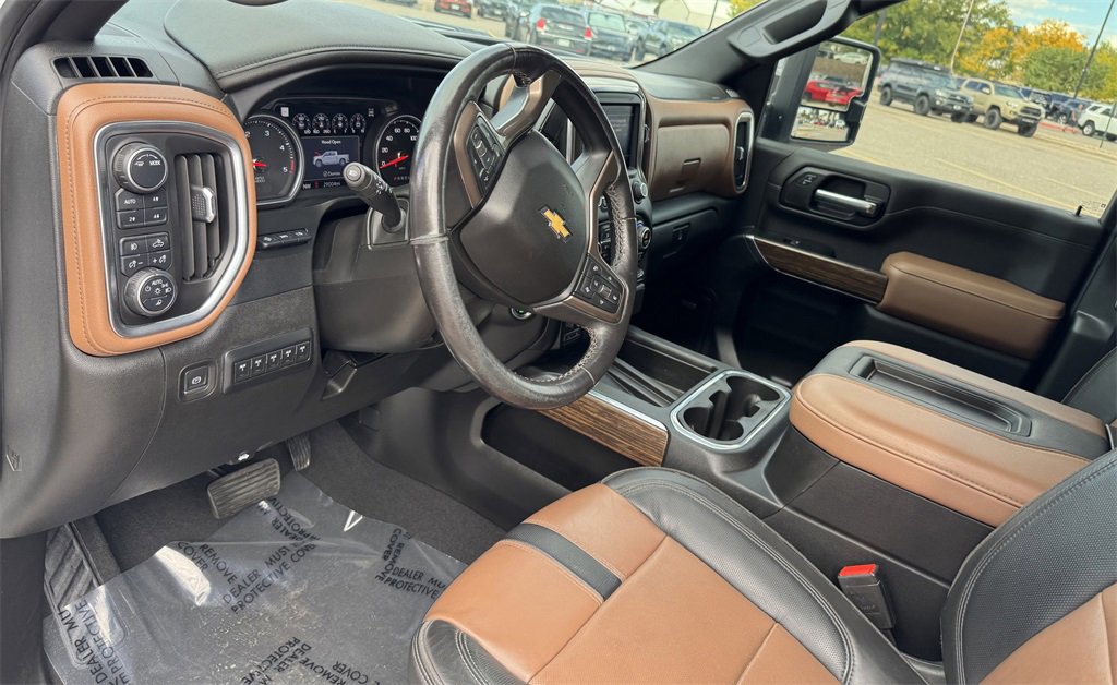Used 2022 Chevrolet Silverado 2500 High Country w/ LPO, Hitch Package image 16