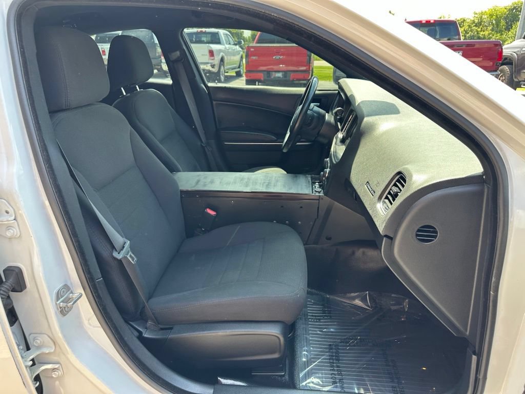 Used 2016 Dodge Charger Police RWD image 21