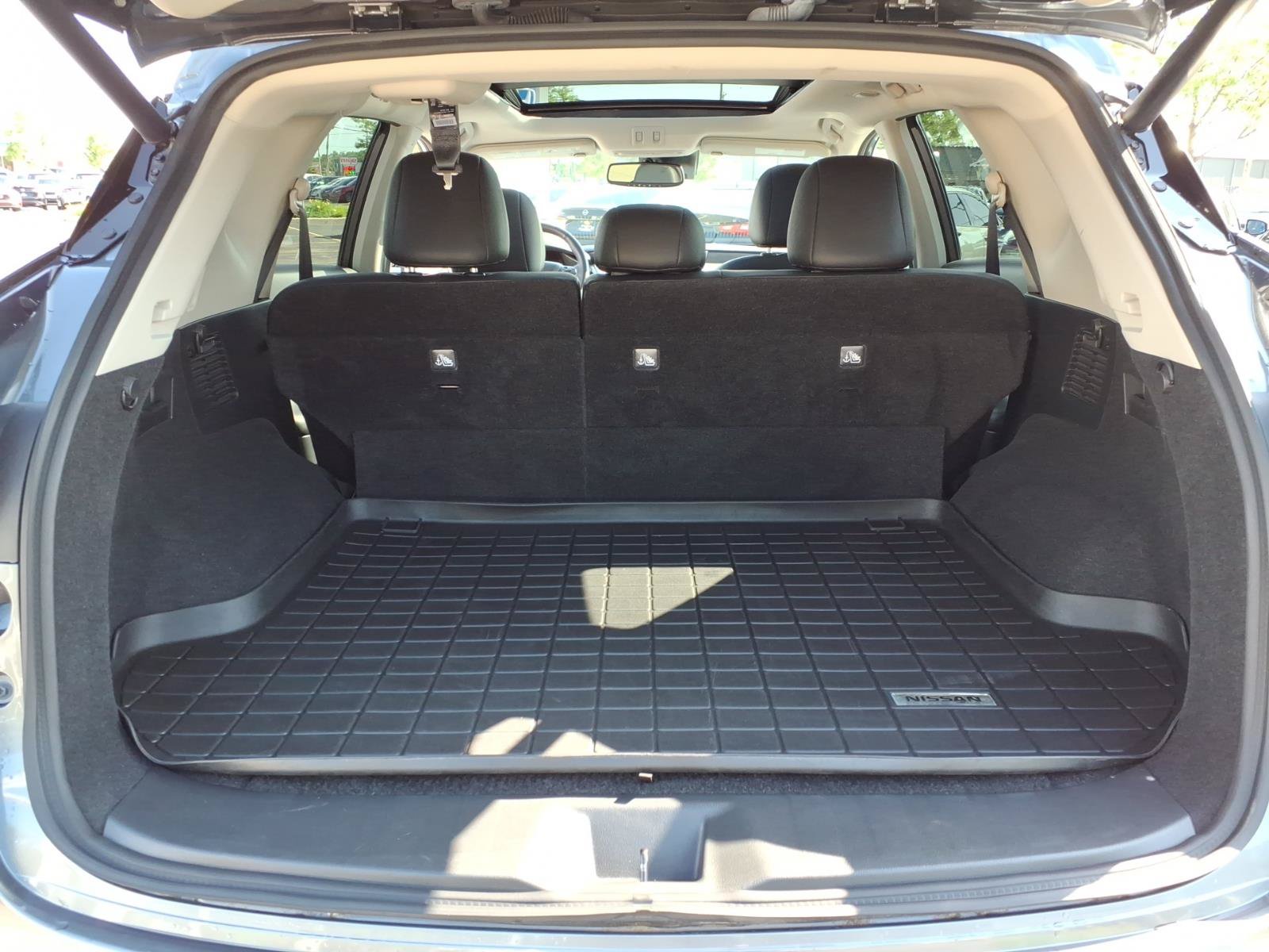 Used 2023 Nissan Murano Platinum AWD/4WD image 13