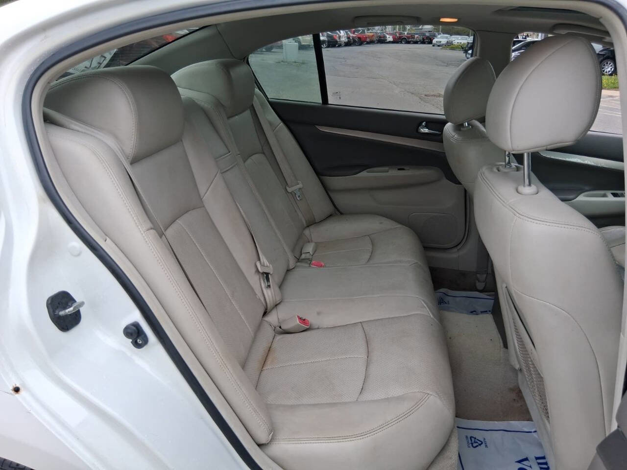 Used 2013 INFINITI G37 Journey w/ Premium Pkg RWD image 17