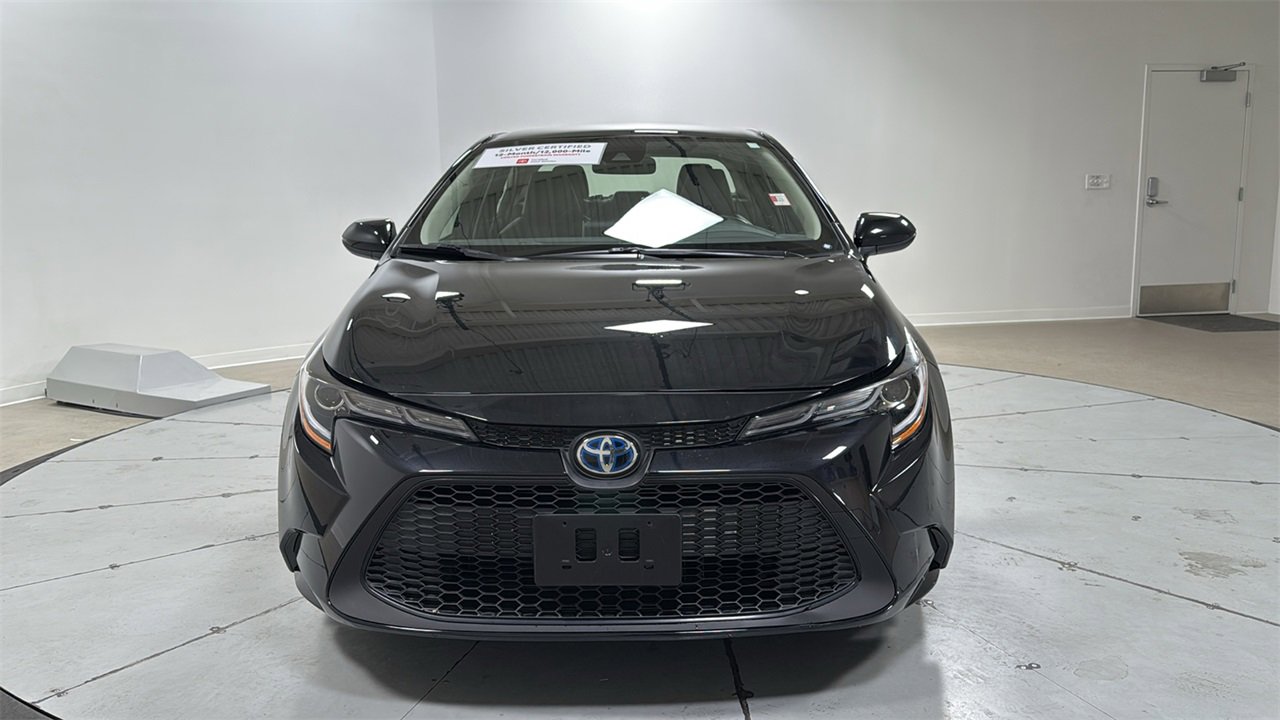 Used 2022 Toyota Corolla LE video 2
