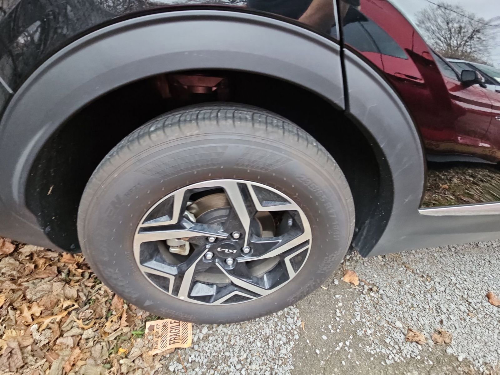 Used 2025 Kia Sportage LX image 8