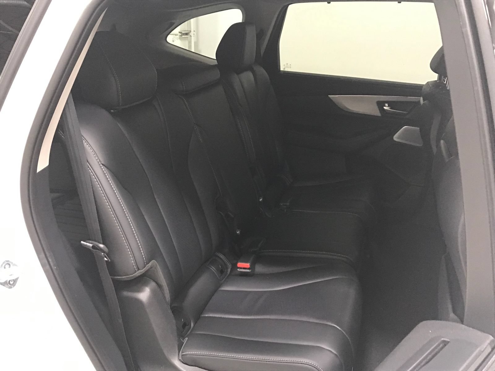 Used 2025 Acura MDX w/ Technology Package AWD/4WD image 23