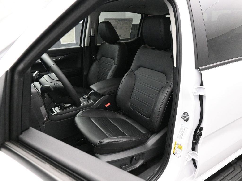 New 2025 Ford Ranger Lariat w/ FX4 Off-Road Package AWD/4WD image 8