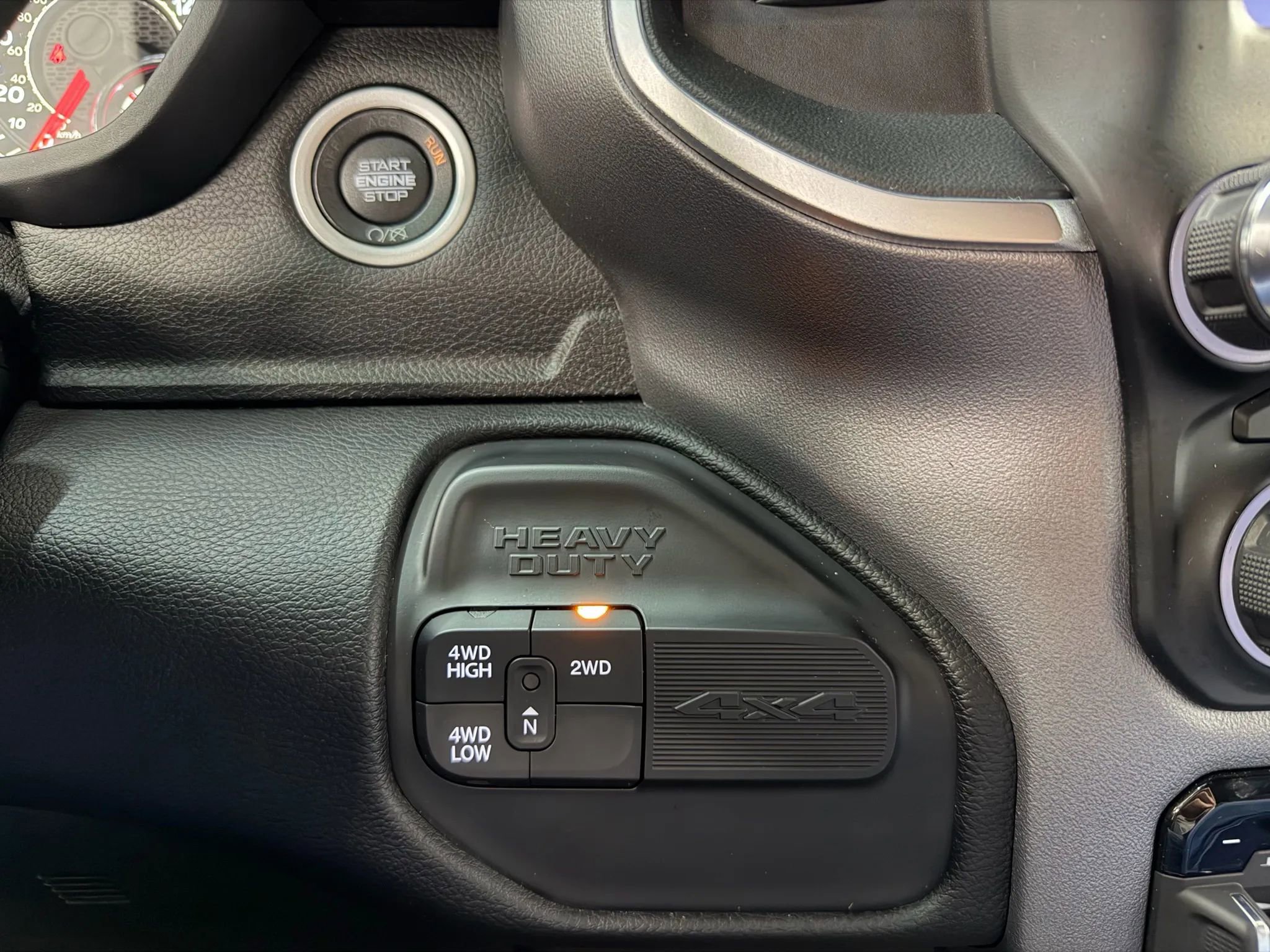 Used 2024 RAM 2500 Big Horn image 25