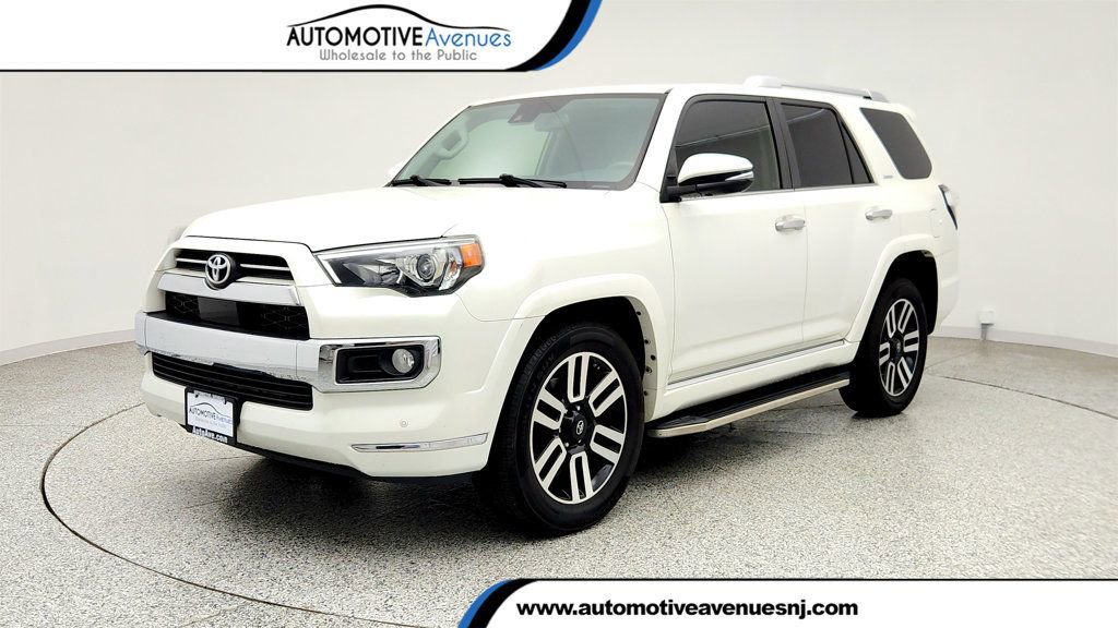 Used 2020 Toyota 4Runner Limited RWD image 1