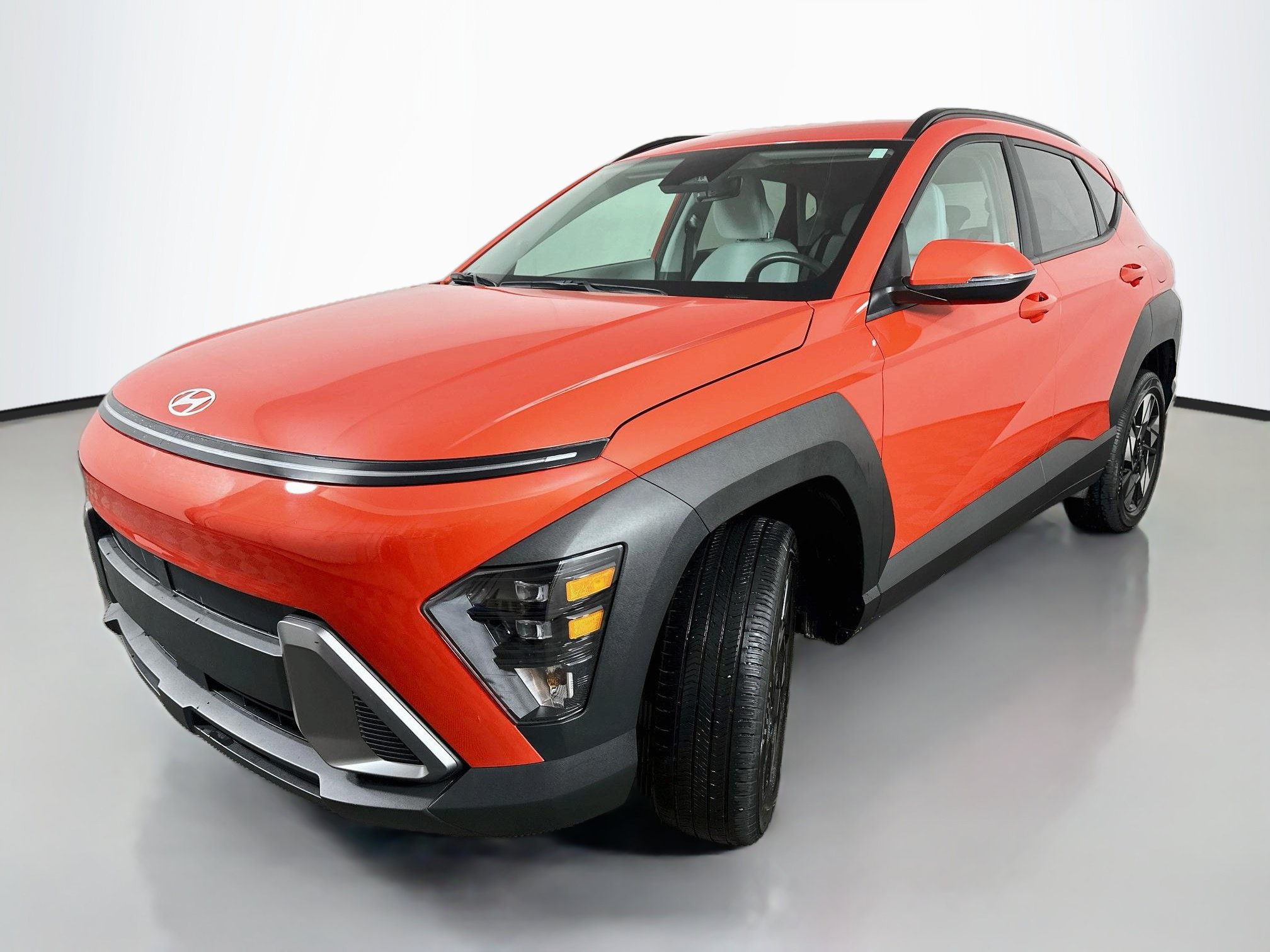 Certified 2024 Hyundai Kona SEL w/ Convenience Package AWD/4WD image 3