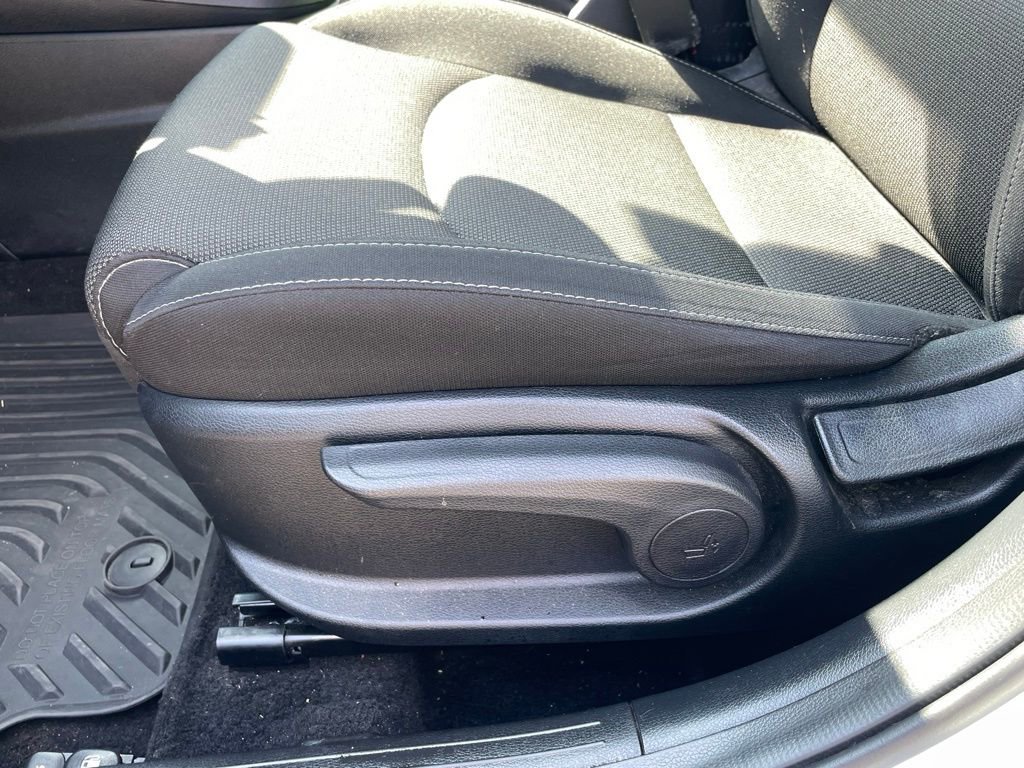 Used 2024 Kia Forte LXS image 10