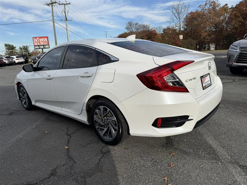 Used 2018 Honda Civic EX image 6