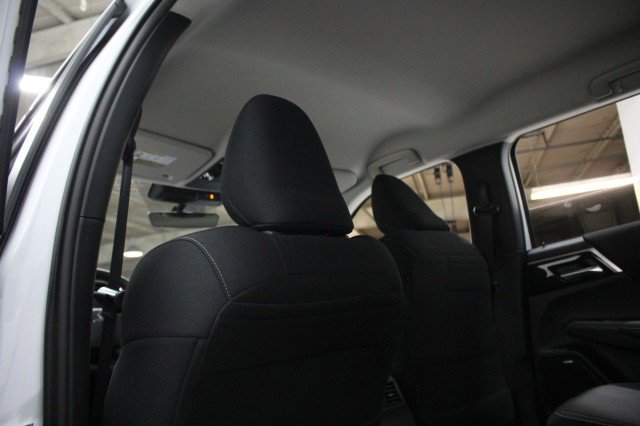 New 2026 Mitsubishi Outlander ES image 23