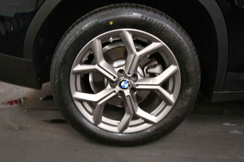 Used 2024 BMW X3 xDrive30i w/ Premium Package w/ZPA image 34