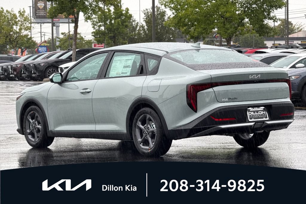 New 2026 Kia K4 FWD image 9