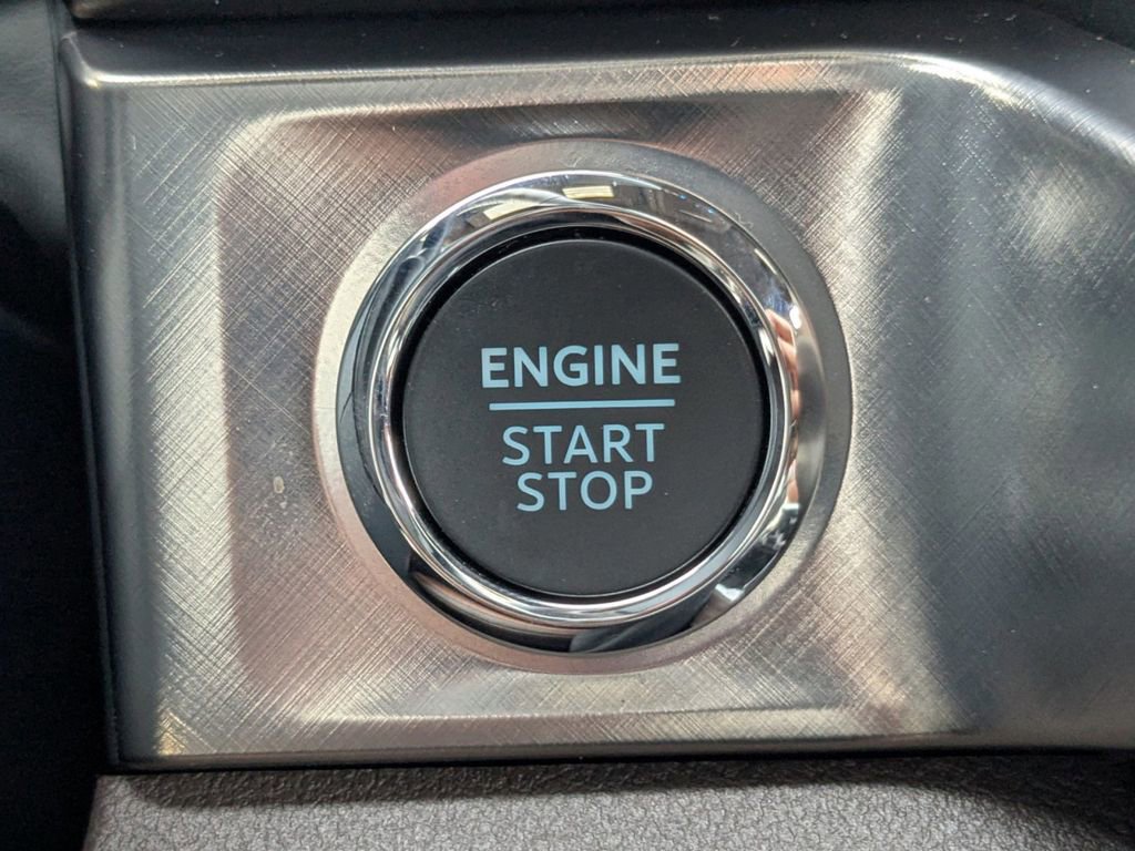 New 2026 Ford F350 King Ranch w/ Chrome Package image 32