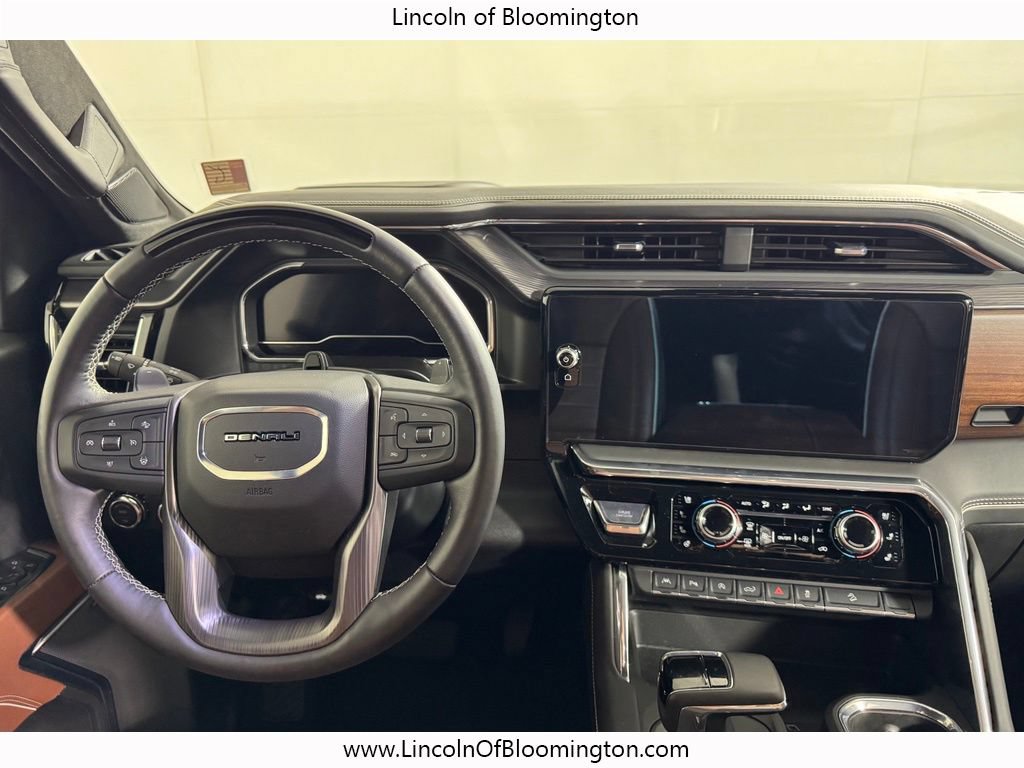 Used 2025 GMC Sierra 1500 Denali Ultimate AWD/4WD image 18