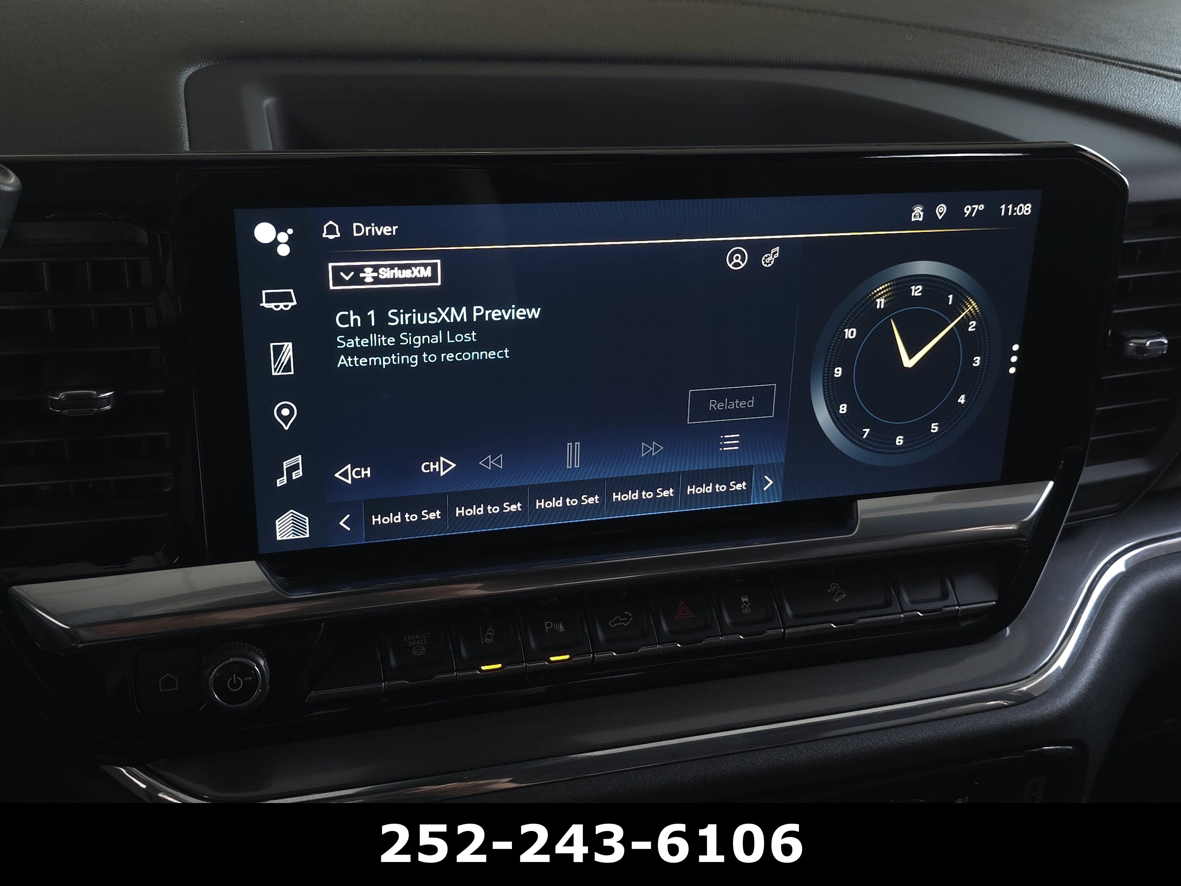 Used 2024 Chevrolet Silverado 2500 High Country w/ Technology Package AWD/4WD image 18